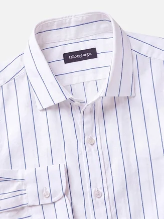 Chemise en lin à rayures bleues